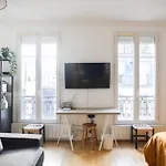 Renovated 31 M Love Cocoon In Paris 14Th